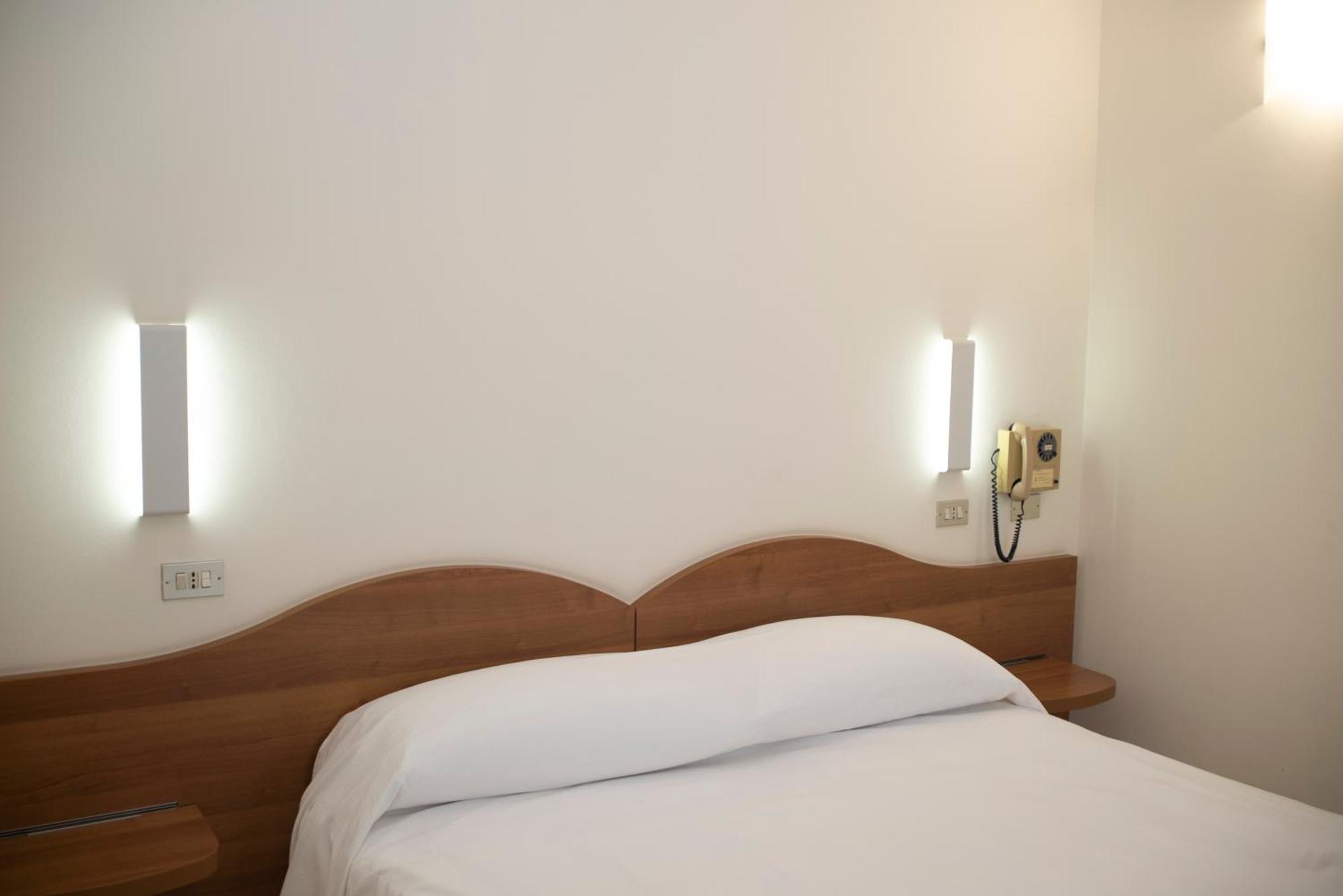 Albergo Aurora Castenaso Esterno foto